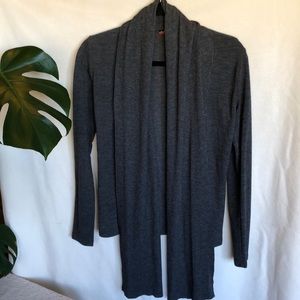 21 - Gray light sweater wrap. No closure. Size small